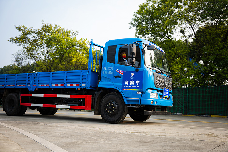 #小通帶你看大賽 緊張？刺激？賽前練兵第2天，記者跟隨裁判組長(zhǎng)上車(chē)體驗(yàn)了一把選手視角，一起來(lái)看看吧